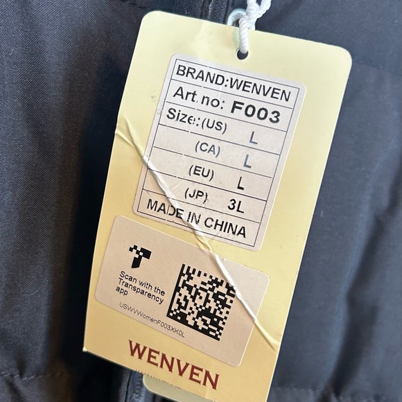 NWT Womens Black Faux Fur Trimmed Hooded Coat / Large - Picture 6 of 15